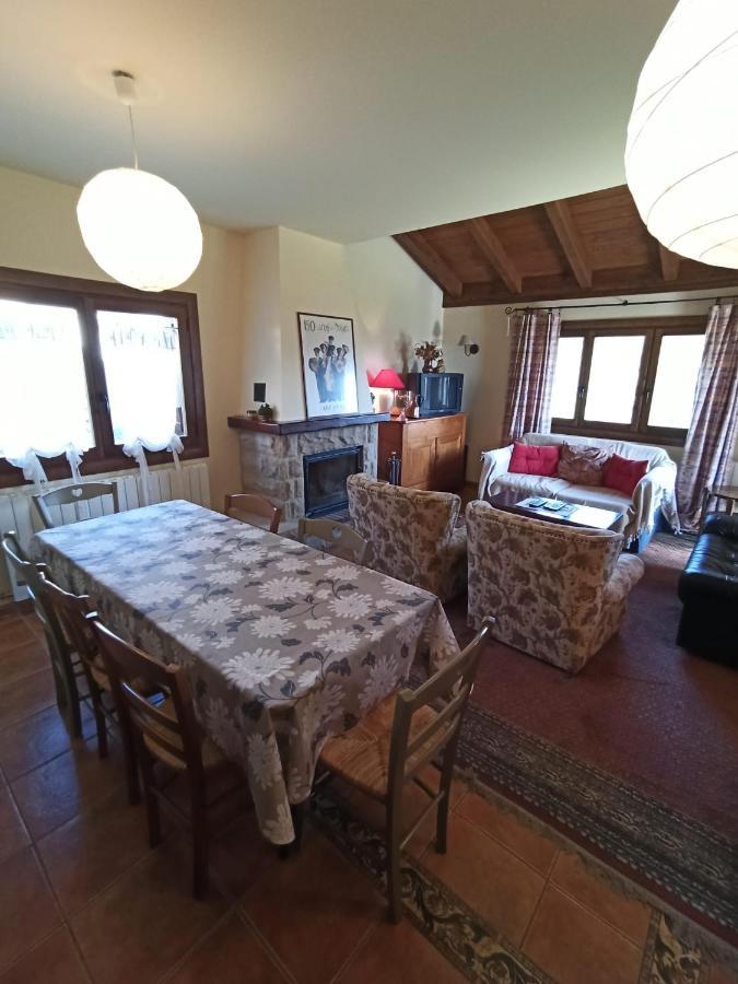 Chalet En El Pirineo De Aragon Neril Luaran gambar