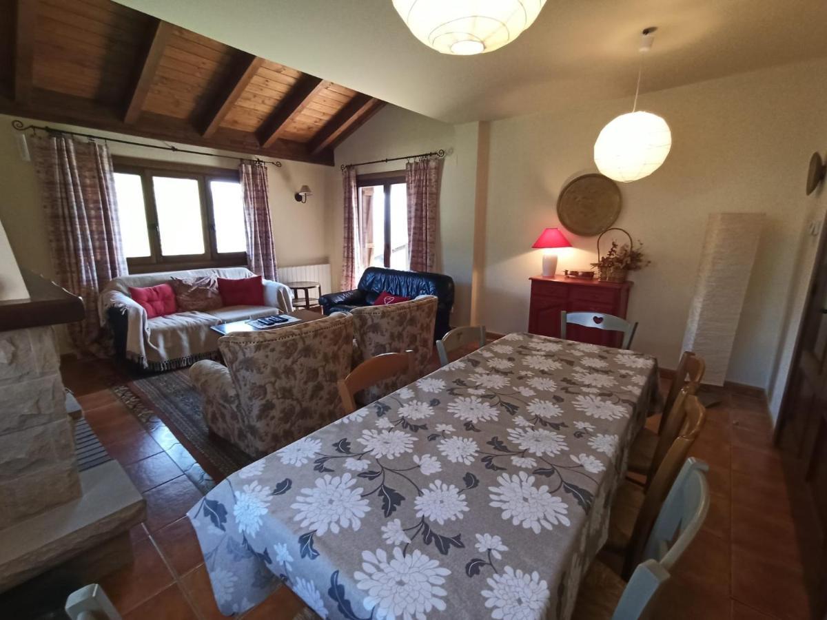 Chalet En El Pirineo De Aragon Neril Luaran gambar